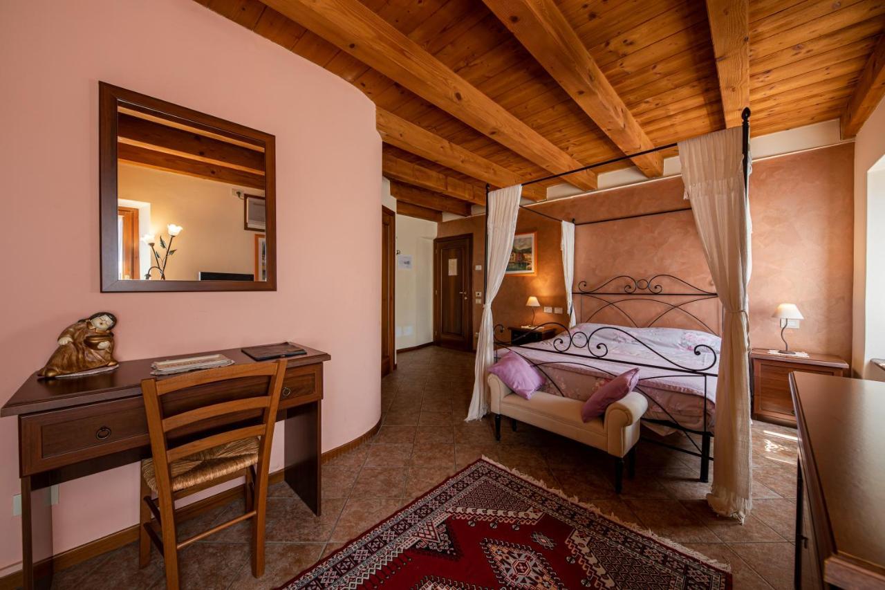 Agriturismo Borgo Di Calmasino Bardolino Kültér fotó