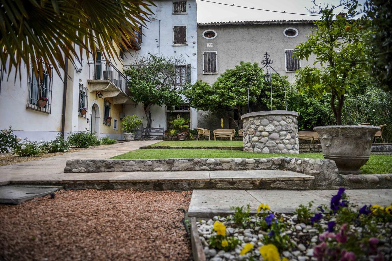 Agriturismo Borgo Di Calmasino Bardolino Kültér fotó